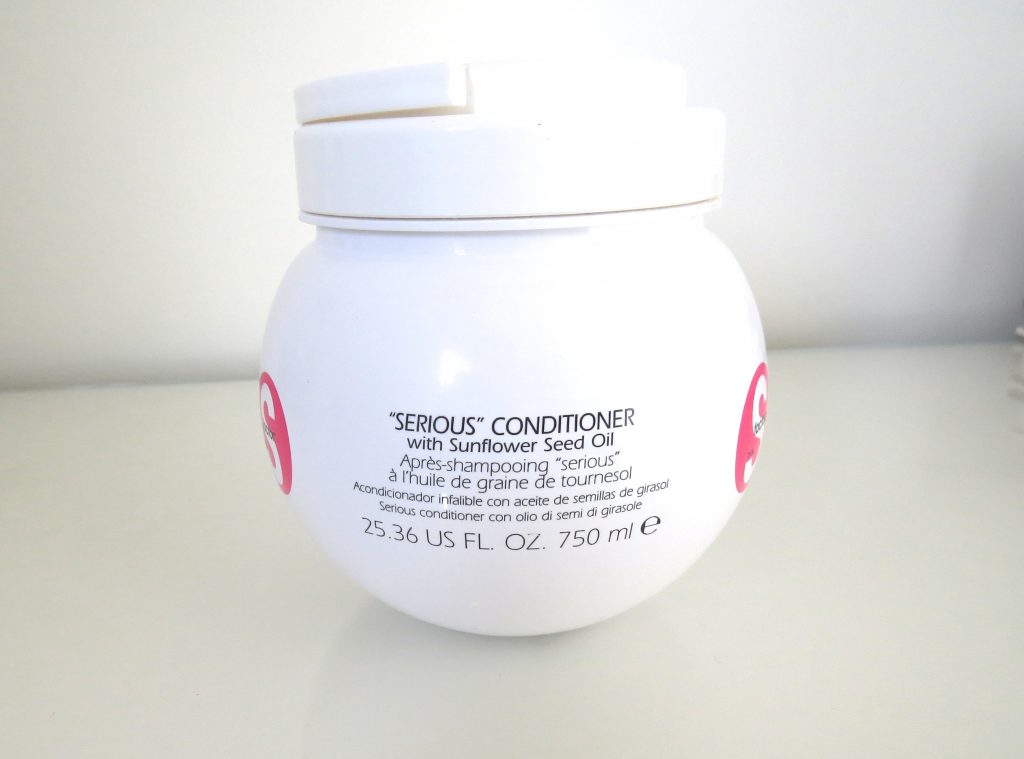 Krása z nitroo:: Hedvábí a slunečnicový olej Tigi S-faktoru Serious Conditioner